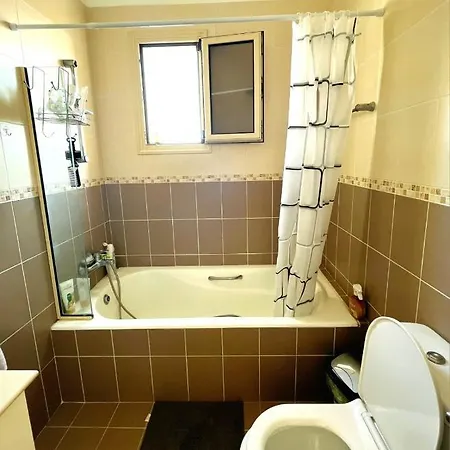 2bedrooms Next To The